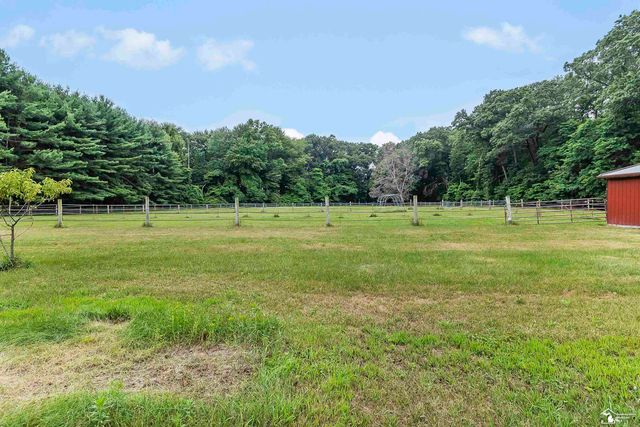 2600 Meanwell Road, Petersburg, MI 49270