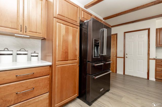 2600 Meanwell Road, Petersburg, MI 49270