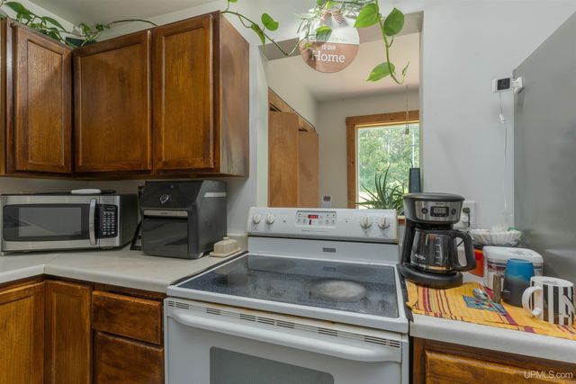 60 Allen Street, Iron River, MI 49935