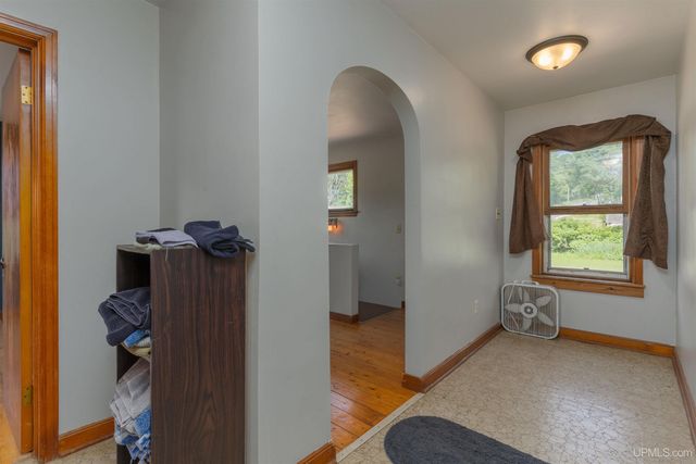 60 Allen Street, Iron River, MI 49935