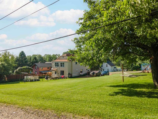 60 Allen Street, Iron River, MI 49935