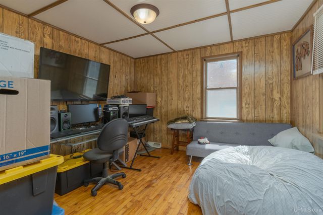 60 Allen Street, Iron River, MI 49935