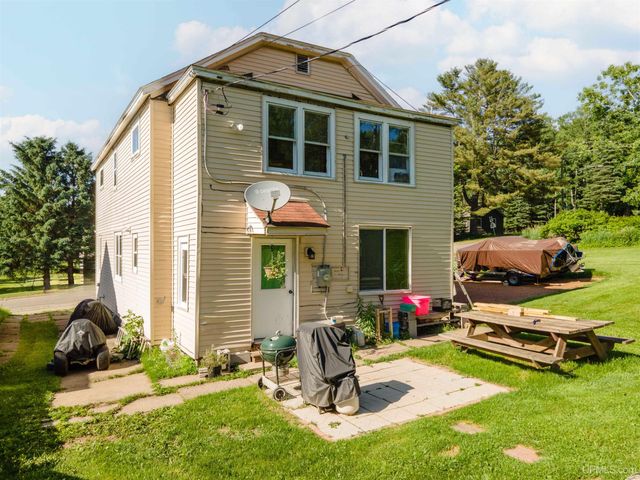 60 Allen Street, Iron River, MI 49935