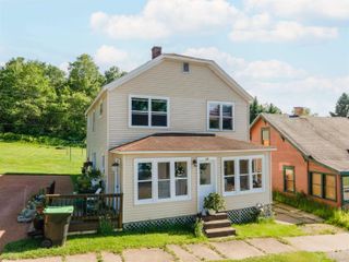 60 Allen Street, Iron River, MI 49935