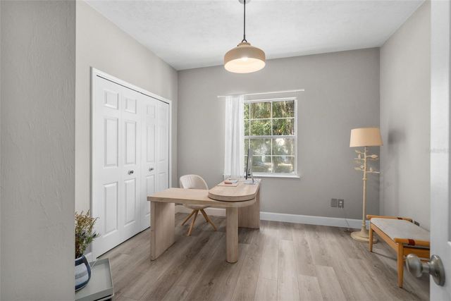 4942 NW 1ST PLACE, Gainesville, FL 32607