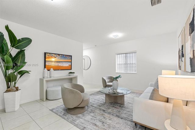 6040 NW 30th Ave, Miami, FL 33142