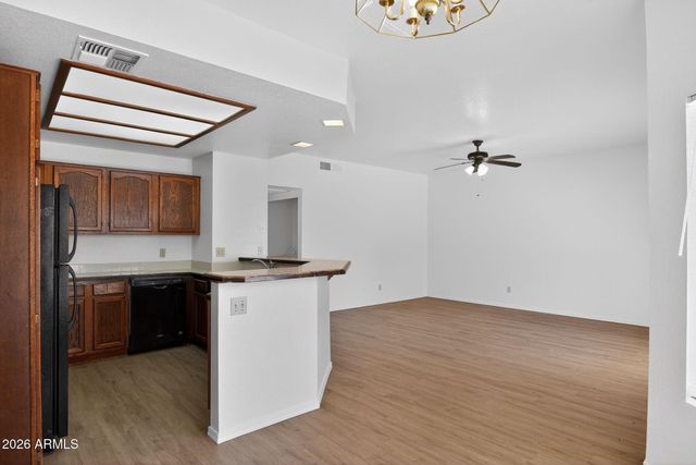 11666 N 28th Drive Unit 143, Phoenix, AZ 85029