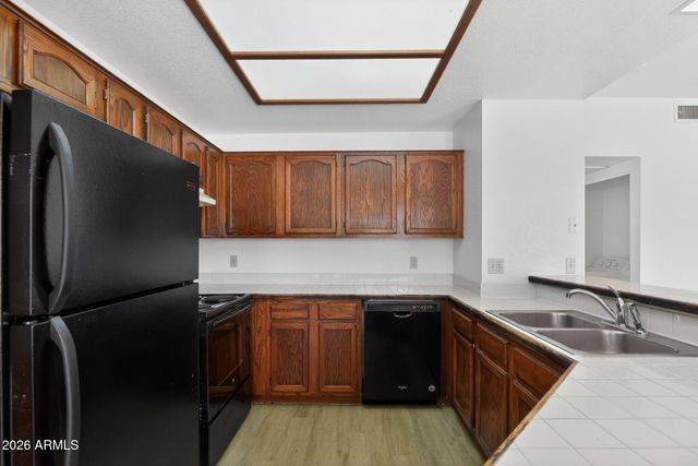 11666 N 28th Drive Unit 143, Phoenix, AZ 85029