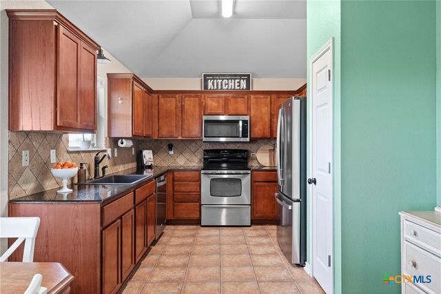 2001 Sun Circle, Rogers, TX 76569