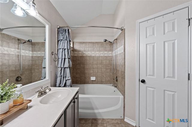 2001 Sun Circle, Rogers, TX 76569