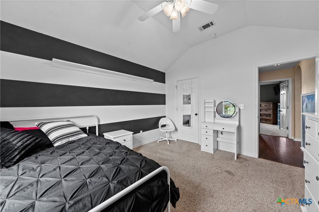 2001 Sun Circle, Rogers, TX 76569