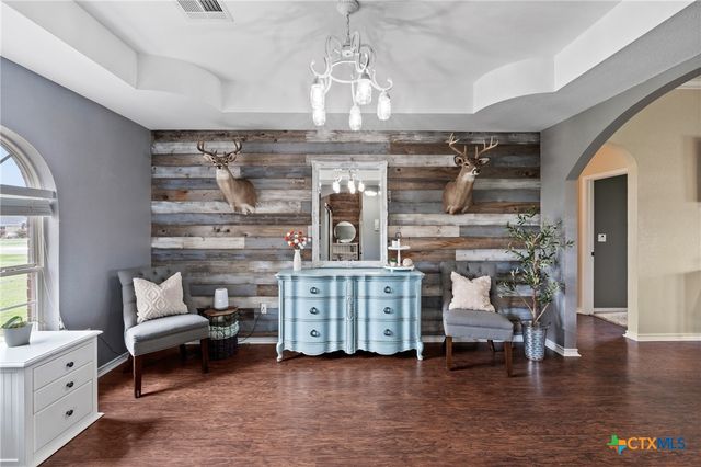 2001 Sun Circle, Rogers, TX 76569