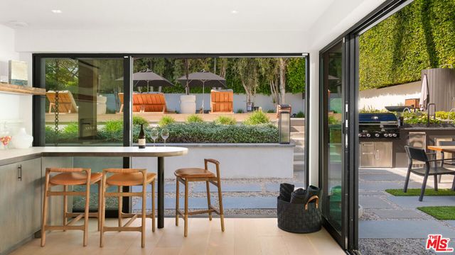 28022 Sea Lane Drive, Malibu, CA 90265