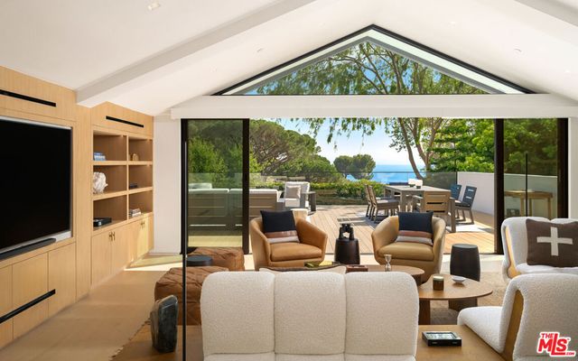 28022 Sea Lane Drive, Malibu, CA 90265