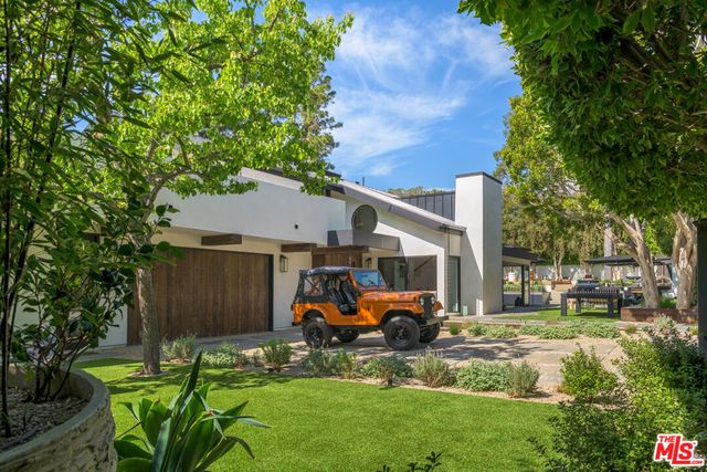 28022 Sea Lane Drive, Malibu, CA 90265