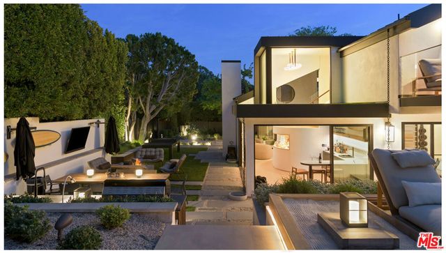 28022 Sea Lane Drive, Malibu, CA 90265