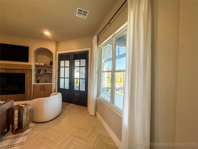 808 W Prairie View Road, Ardmore, OK 73401