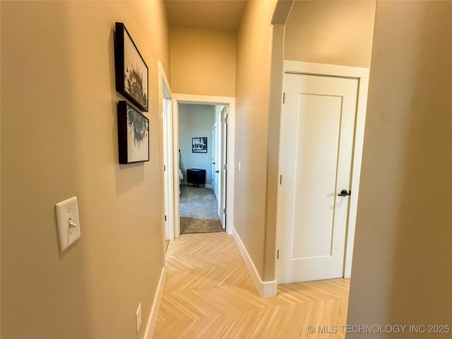 808 W Prairie View Road, Ardmore, OK 73401