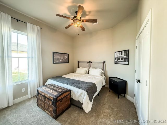 808 W Prairie View Road, Ardmore, OK 73401