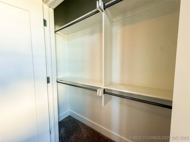 808 W Prairie View Road, Ardmore, OK 73401