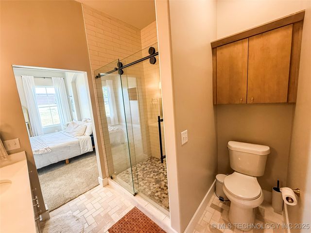 808 W Prairie View Road, Ardmore, OK 73401