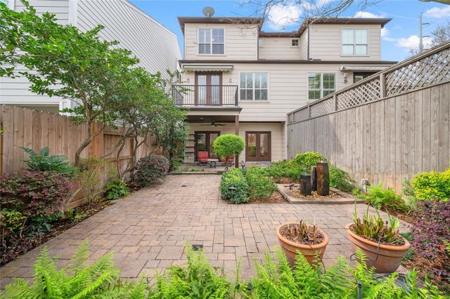 1650 Bonnie Brae Street, Houston, TX 77006