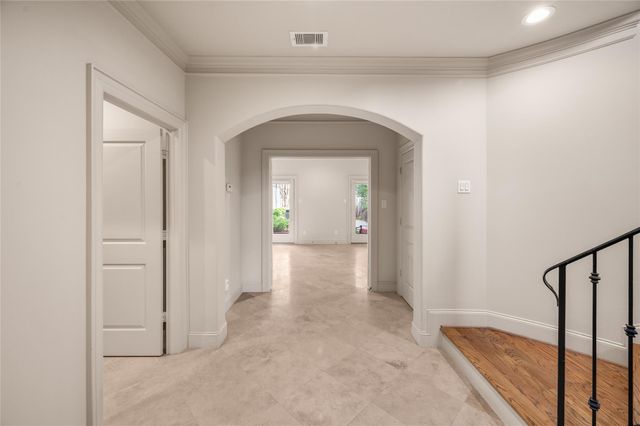 1650 Bonnie Brae Street, Houston, TX 77006