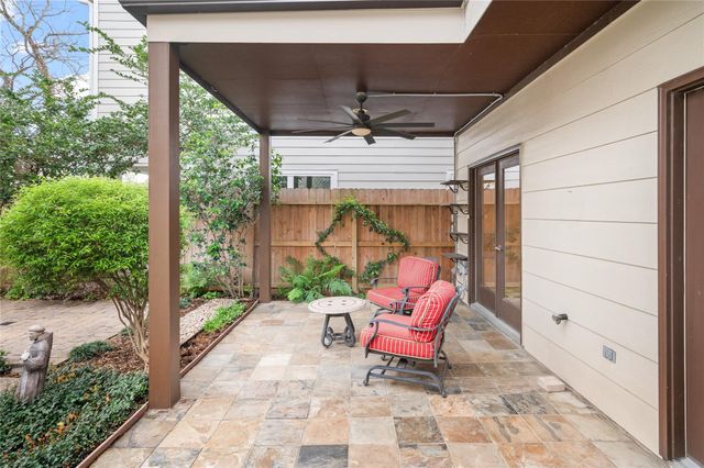 1650 Bonnie Brae Street, Houston, TX 77006