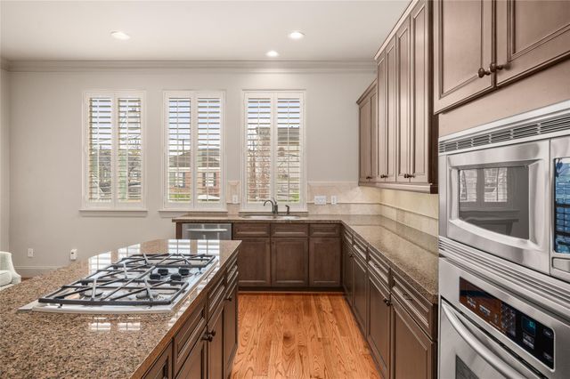 1650 Bonnie Brae Street, Houston, TX 77006