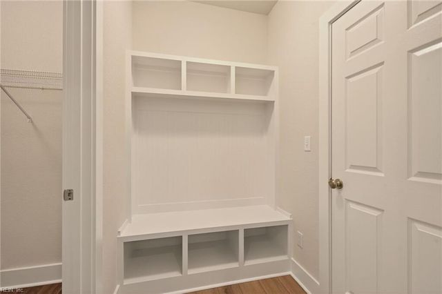 101 Patience LN, Moyock, NC 27958