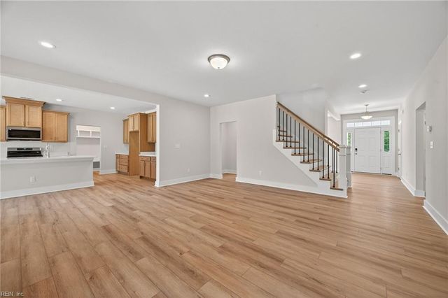 101 Patience LN, Moyock, NC 27958