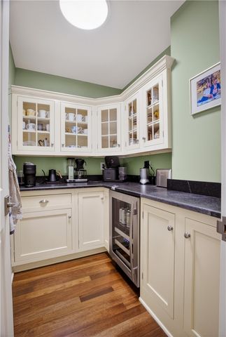 507 Farndale Rd, O'hara, PA 15238