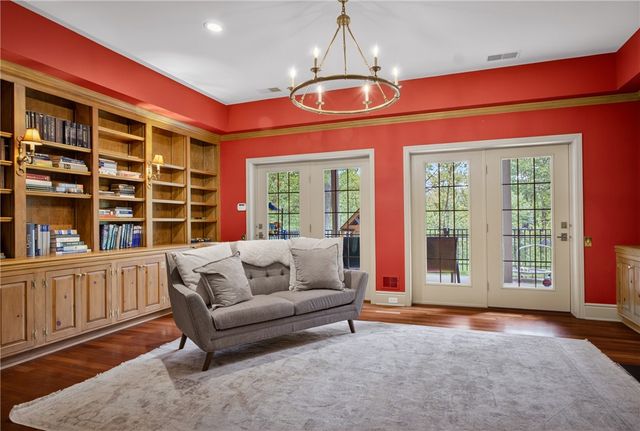 507 Farndale Rd, O'hara, PA 15238
