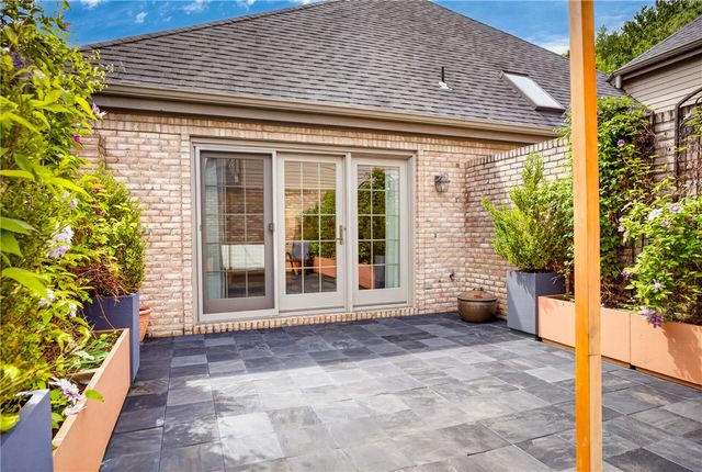 507 Farndale Rd, O'hara, PA 15238
