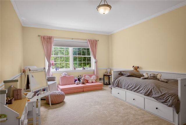 507 Farndale Rd, O'hara, PA 15238