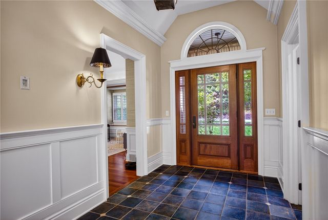 507 Farndale Rd, O'hara, PA 15238