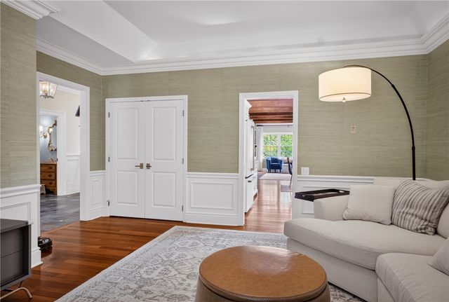 507 Farndale Rd, O'hara, PA 15238