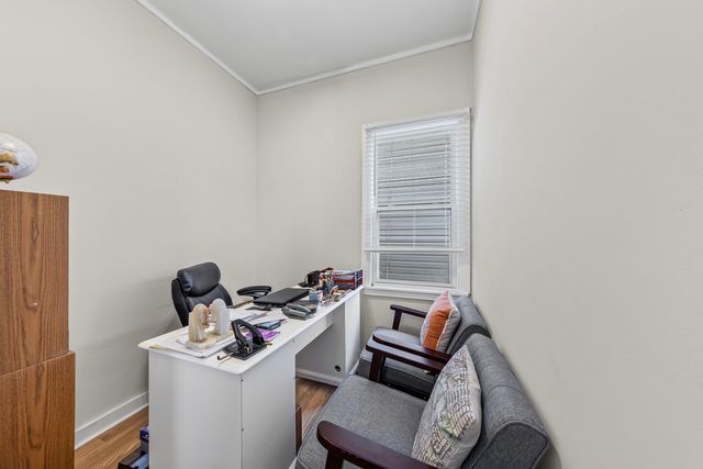 2954 N Elston Avenue, Chicago, IL 60618