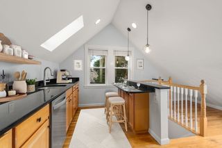 40 Murray Hill Rd. 3, Boston, MA 02131