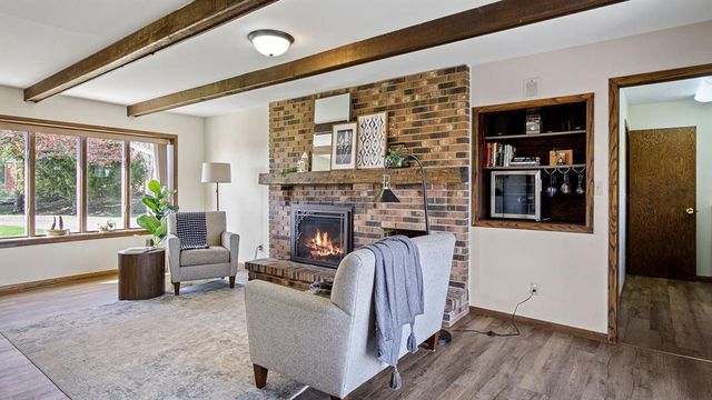 N3994 County Road H, Elk Mound, WI 54739