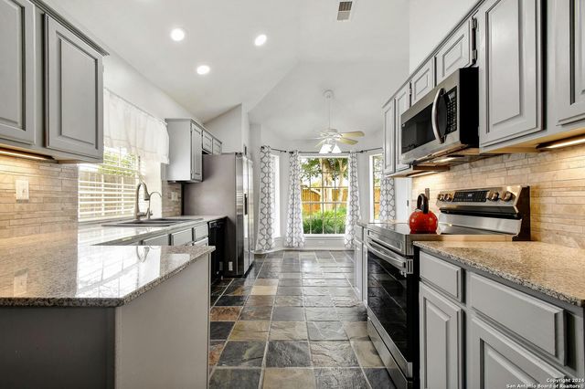 1311 CRUMPET, San Antonio, TX 78253