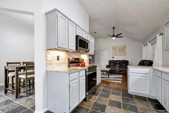 1311 CRUMPET, San Antonio, TX 78253