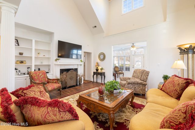 515 Water Crest Circle, Elizabeth City, NC 27909