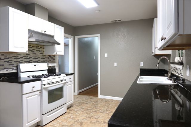 505 King Lane, Garland, TX 75042