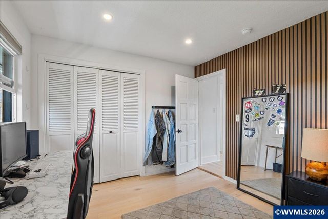 1798 Ammon St NW, Salem, OR 97304