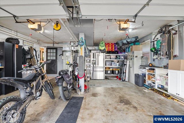 1798 Ammon St NW, Salem, OR 97304