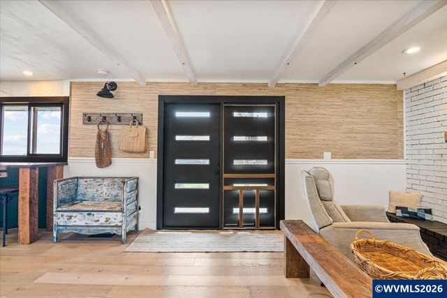 1798 Ammon St NW, Salem, OR 97304