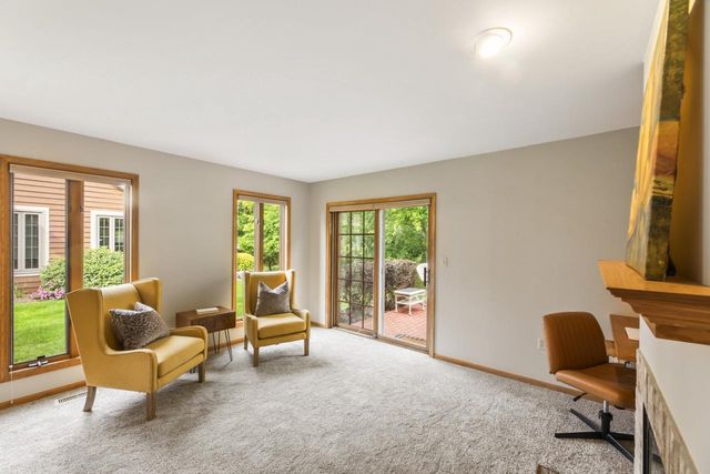 N19W26672 Milkweed LANE #A, Pewaukee, WI 53072