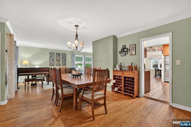 63 Alcott Road, Mahwah, NJ 07430