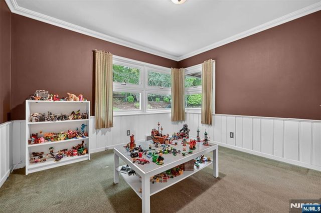 63 Alcott Road, Mahwah, NJ 07430